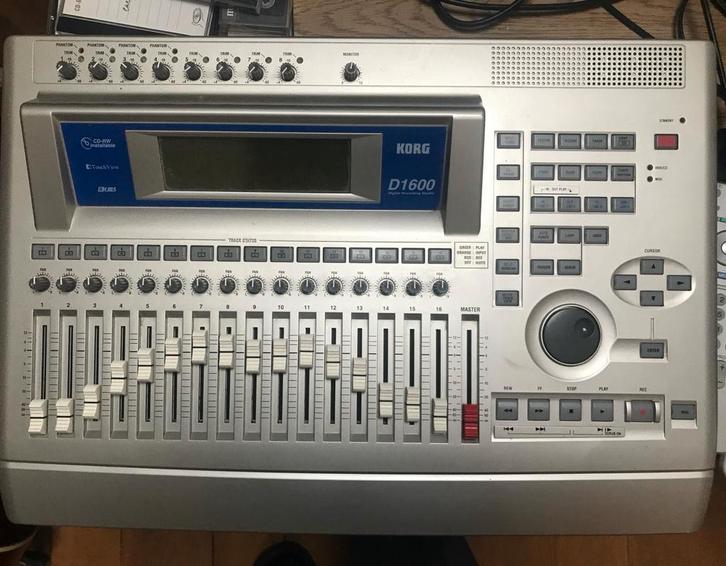 Korg D1600, Muziek en Instrumenten, Mengpanelen