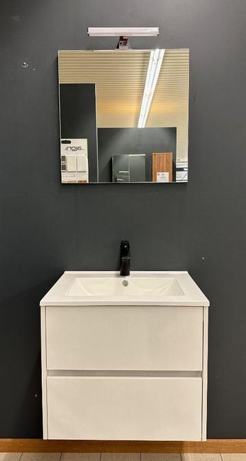 Meubles Salle de Bain 60CM BLANC GLOSSY EXPO -40% disponible aux enchères