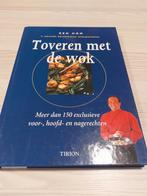 K. Hom - Toveren met de wok, Livres, Livres de cuisine, Comme neuf, K. Hom, Enlèvement ou Envoi, Asie et Oriental