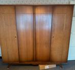 Vintage kleerkast met bijhorende dressoir met spiegel, Huis en Inrichting, Ophalen, Gebruikt, Met deur(en)