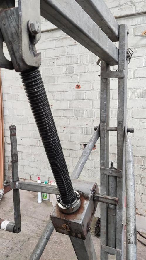 MÜBA KAL 300 Krachtarmlift / Lateilift / Montagelift / Putre, Doe-het-zelf en Bouw, Lieren en Takels, Gebruikt, Handmatig, Ophalen