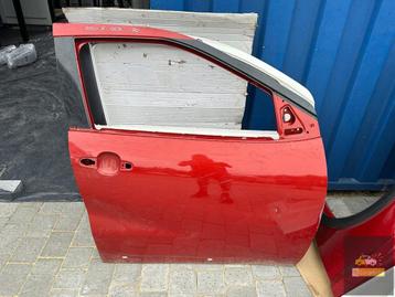 Toyota Aygo X voordeur rechts beschikbaar voor biedingen