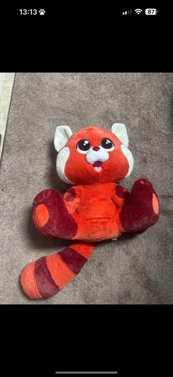 Disney knuffel red panda  beschikbaar voor biedingen