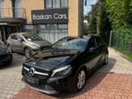 Mercedes A180/M2017/URBAN/GROOT SCHERM/AUTOMAAT/GARANTIE, Automaat, Stof, Zwart, 5 deurs