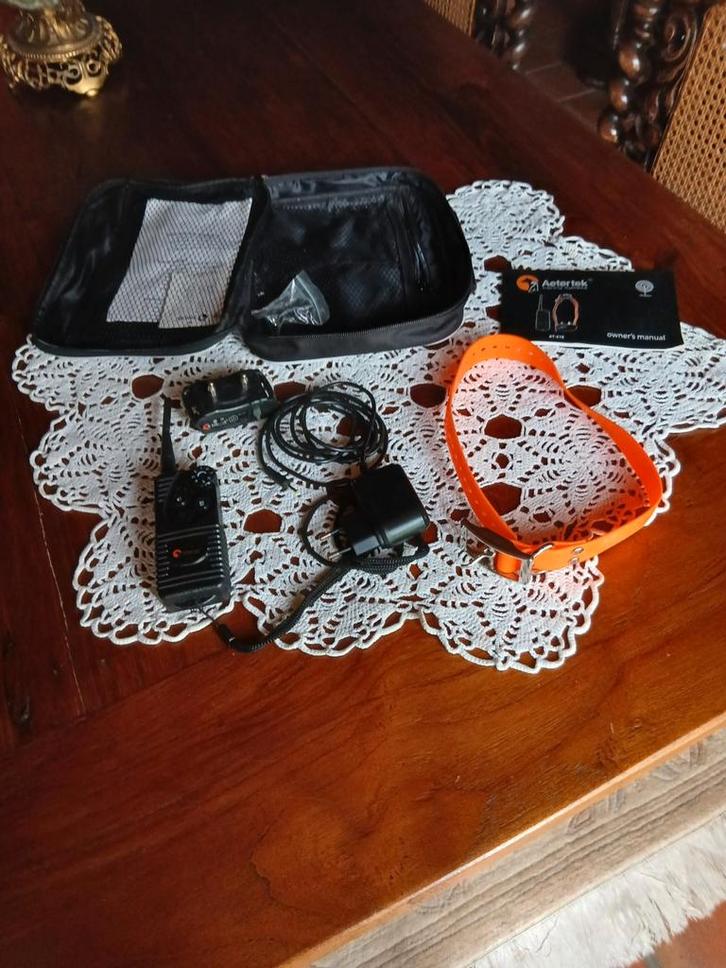aeterek AT-918 c trainingshalsband -zo goed als nieuw, Dieren en Toebehoren, Honden-accessoires, Zo goed als nieuw, Ophalen of Verzenden