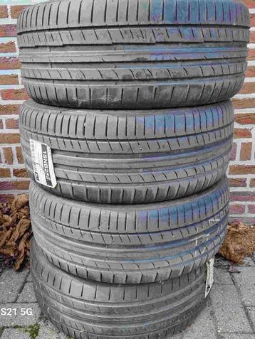 4 autobanden 225/40 R zonder velg  beschikbaar voor biedingen