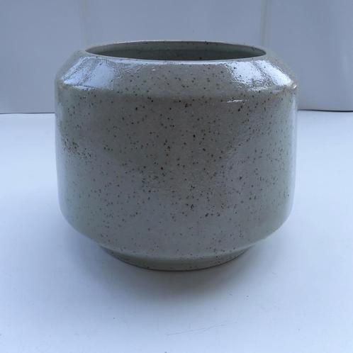 Keramische cache-pot van D&M. Duurzame kwaliteit., Tuin en Terras, Bloempotten, Zo goed als nieuw, Ophalen of Verzenden