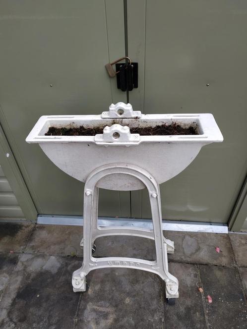 Gietijzeren bloembak - Zwaar !, Tuin en Terras, Bloembakken en Plantenbakken, Gebruikt, Balkon, Tuin, Ophalen
