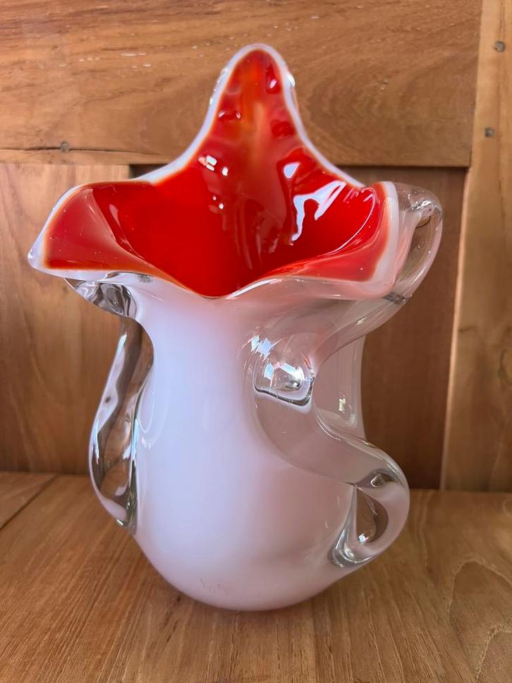 Handgemaakte glazen vaas - Murano glas, Antiek en Kunst, Antiek | Glaswerk en Kristal, Ophalen of Verzenden