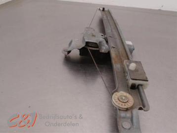 Ruitmechaniek 2Deurs links-voor van een Opel Vivaro beschikbaar voor biedingen