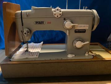 Professioneel naaimachine PFAFF 260 beschikbaar voor biedingen