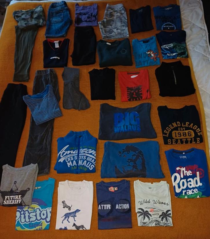 Pakket (30 stuks) jongenskledij maat 122-128, Kinderen en Baby's, Kinderkleding | Maat 122, Zo goed als nieuw, Jongen, Ophalen of Verzenden
