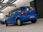 Volkswagen Polo 1.4i | AIRCO | ETAT SHOWROOM! | GARANTIE, Auto's, Stof, Zwart, 4 cilinders, Blauw