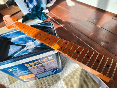 Roasted Maple Stratocaster Neck Gloss, Muziek en Instrumenten, Instrumenten | Onderdelen, Zo goed als nieuw, Elektrische gitaar