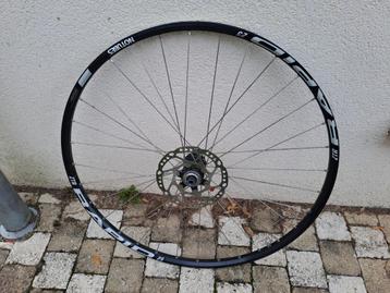 29" wielset 100x15 en 142x12 beschikbaar voor biedingen