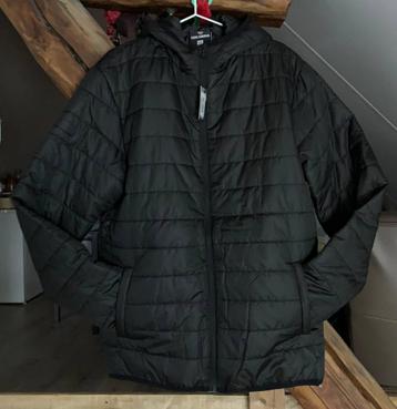 Jas Kirkjubøur zwarte / rood / blauw - XL - New beschikbaar voor biedingen