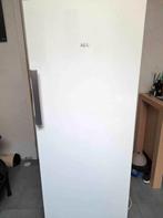 AEG Koelkast, Elektronische apparatuur, Koelkasten en IJskasten, Ophalen, Zo goed als nieuw