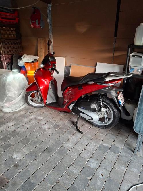 Honda sh 125, Motoren, Motoren | Honda, Particulier, Scooter, 11 kW of minder, 1 cilinder, Ophalen