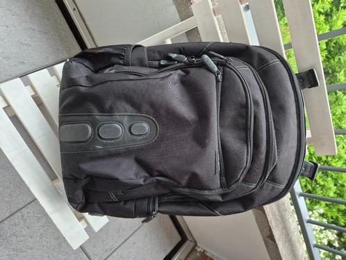 Targus rugzak 15.6 inch (39.6cm), Handtassen en Accessoires, Tassen | Rugtassen, Gebruikt, Overige merken, 25 tot 40 cm, 30 tot 45 cm