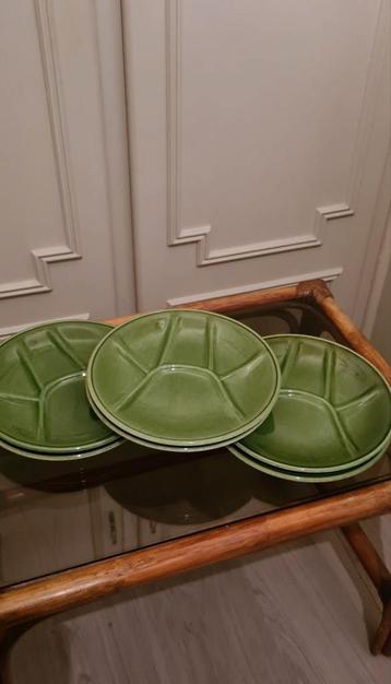 SET VAN 6 VINTAGE GROENE BORDEN - BOCH beschikbaar voor biedingen