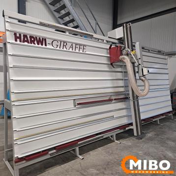 HARWI Platenzaag wandzaag 4300 x 1850mm zaagtafel  beschikbaar voor biedingen