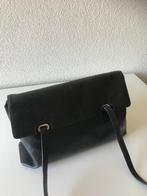 Te koop echte leren italiaanse damestas., Comme neuf, Noir, Sac à main, Enlèvement