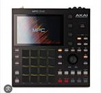 Akai mpc one + case + SD kaart voor extra geheugen, Muziek en Instrumenten, Samplers, Ophalen