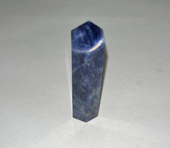 Sodaliet toren - 21gram - 56mm x 16mm, Handtassen en Accessoires, Edelstenen, Nieuw, Ophalen of Verzenden