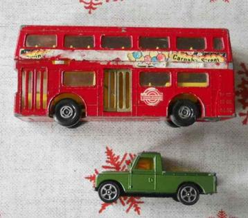 Bus à impériale Matchbox + Land Rover Corgi beschikbaar voor biedingen