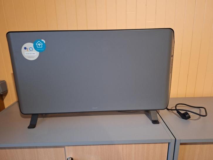 DUUX EDGE 1500 Watt Smart Convertorkachel, Doe-het-zelf en Bouw, Verwarming en Radiatoren, Zo goed als nieuw, Radiator, Ophalen of Verzenden