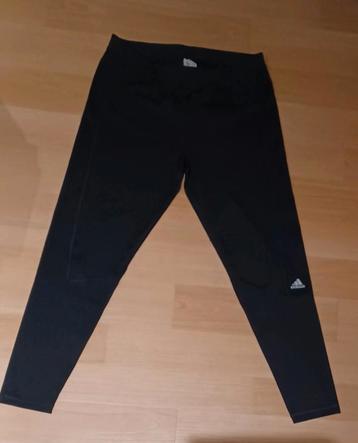 Zwarte sportbroek adidas/ climalite techfit  maat xl