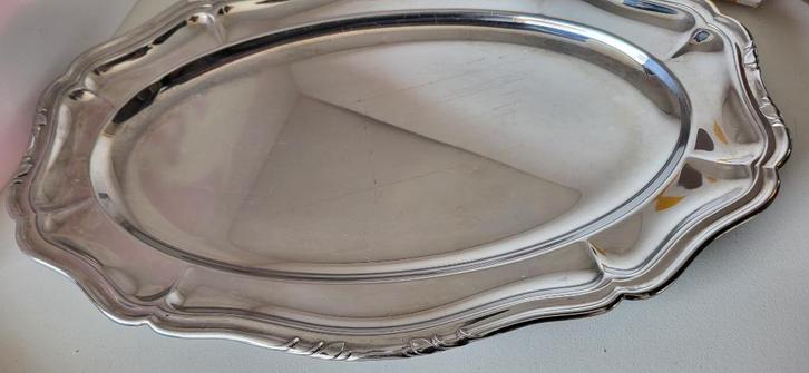 Inox ovale schotel 50cm x 32cm, Huis en Inrichting, Keuken | Servies, Gebruikt, Schaal of Schalen, Effen, Overige materialen, Ophalen of Verzenden