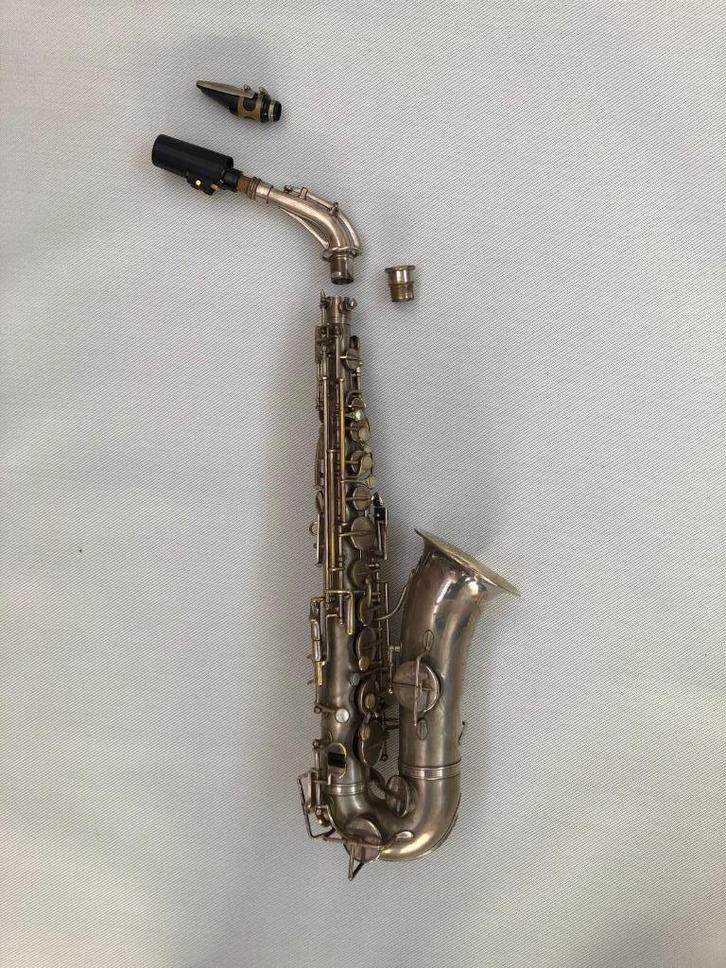 Maheu alt saxofoon, Musique & Instruments, Instruments à vent | Saxophones, Comme neuf, Alto, Avec valise, Enlèvement