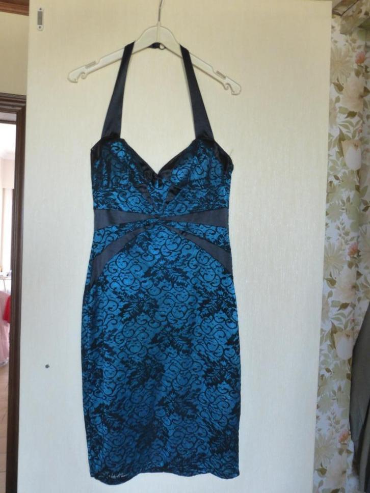 Damesjurk zomer - Maat M - groen/zwart - 5 euro, Kleding | Dames, Jurken, Zo goed als nieuw, Maat 38/40 (M), Groen, Knielengte