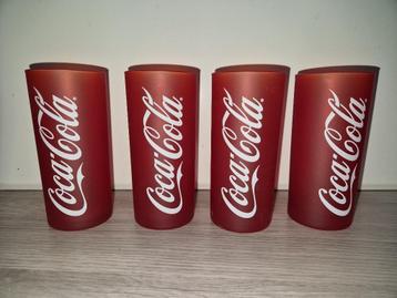 4 rode Coca-Cola-glazen beschikbaar voor biedingen