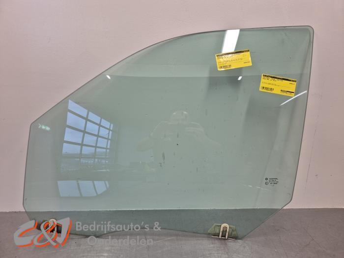 Portierruit 4Deurs links-voor van een Dodge RAM, Auto-onderdelen, Ruiten en Toebehoren, Dodge, Gebruikt, 3 maanden garantie, Ophalen of Verzenden