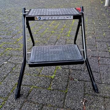 Trapje  beschikbaar voor biedingen