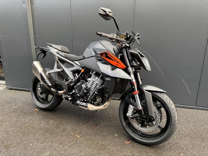 KTM - 990 Duke, Motoren, Motoren | KTM, Bedrijf, Naked bike, meer dan 35 kW, 2 cilinders, Motorrijbewijs A, ABS, Cruise Control