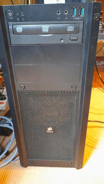 Gaming edge pc beschikbaar voor biedingen