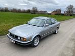 BMW E34 525i, Auto's, Te koop, Zilver of Grijs, Berline, Benzine