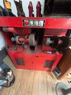 Cordonnerie machine finisseuse, Enlèvement