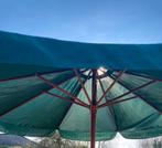 Stevige grote parasol. Zo goed als nieuw, Tuin en Terras, Parasols, Ophalen, Zo goed als nieuw