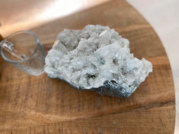 Zeldzaam Apofyliet Cluster met Stilbiet-Kristal Edelsteen beschikbaar voor biedingen