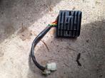 Spanningsregelaar 5 pin euro 5 4 takt injectie, Ophalen of Verzenden, Carburateur