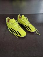 Voetbalschoenen Adidas maat 38,5, Sport en Fitness, Voetbal, Ophalen of Verzenden, Zo goed als nieuw