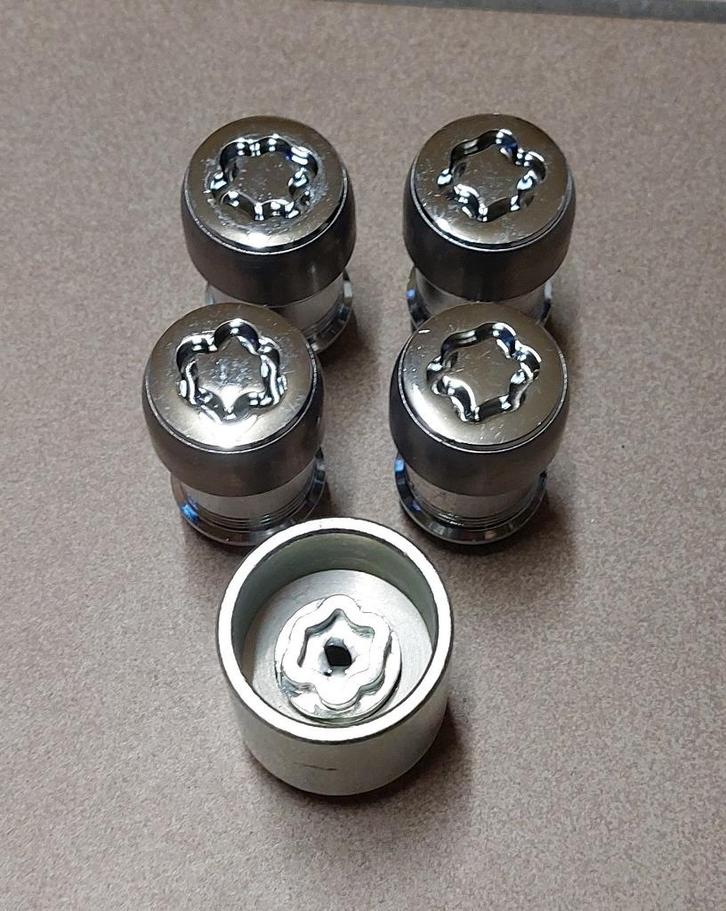 2012 - 2024 Dodge Ram 1500 set veiligheidsmoeren, Auto-onderdelen, Banden en Velgen, Terreinwagen, Ophalen of Verzenden