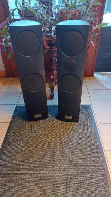 Zelden aangeboden Loewe LS 67 speakers