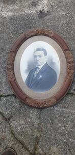 Vintage foto in kader

 Alles voor 15 €, Antiquités & Art, Antiquités | Objets religieux, Enlèvement