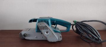 Makita bandschuurmachine 9924DB, Doe-het-zelf en Bouw, Gereedschap | Schuurmachines, Ophalen, Gebruikt, 600 tot 1200 watt, Bandschuurmachine