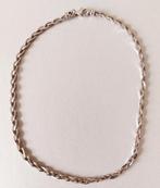 Collier tour de cou torsadé en argent, Handtassen en Accessoires, Kettingen, Ophalen of Verzenden, Zo goed als nieuw, Zilver, Zilver